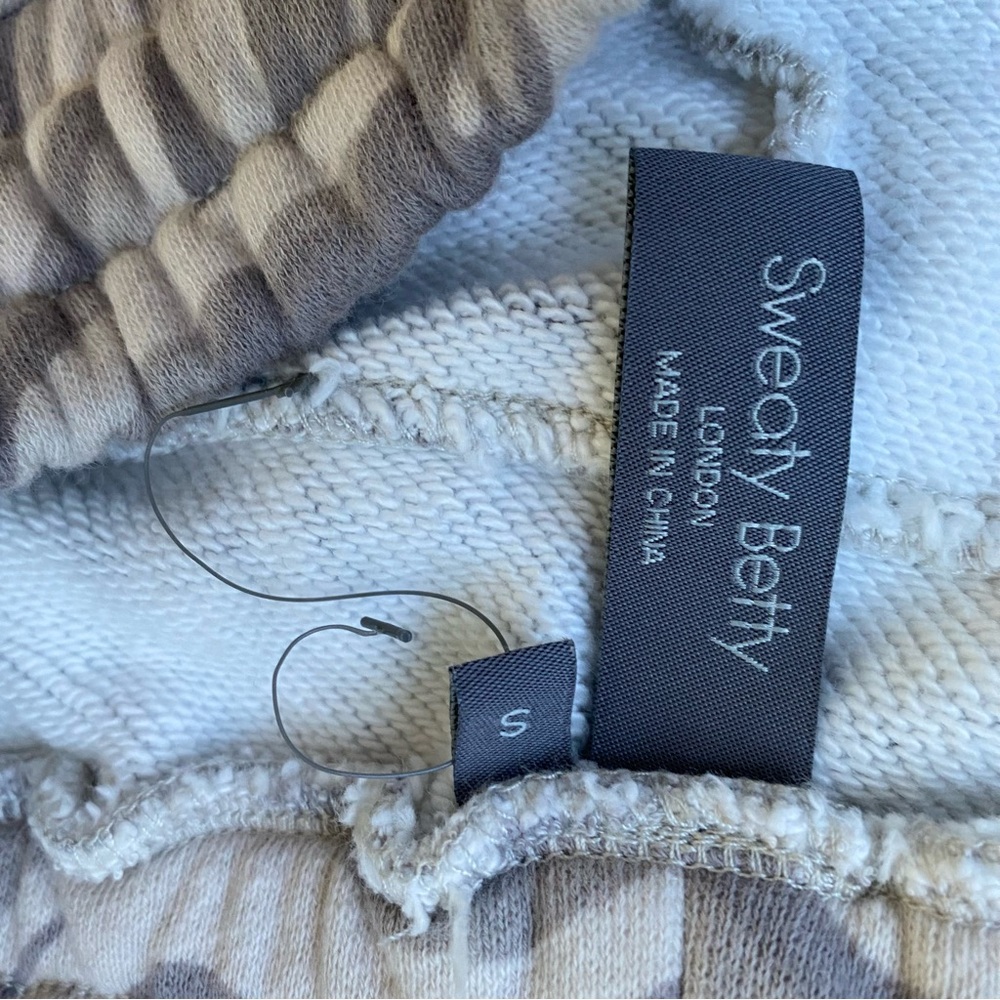 Sweaty Betty Grey Zebra Organic Cotton French Terry Shorts - Picture 11 of 11